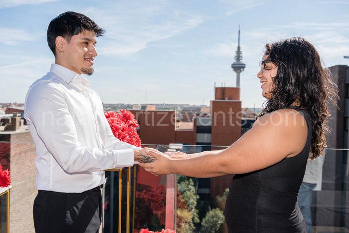 Proposal in Madrid / Photo via Natalia Ortiz Events