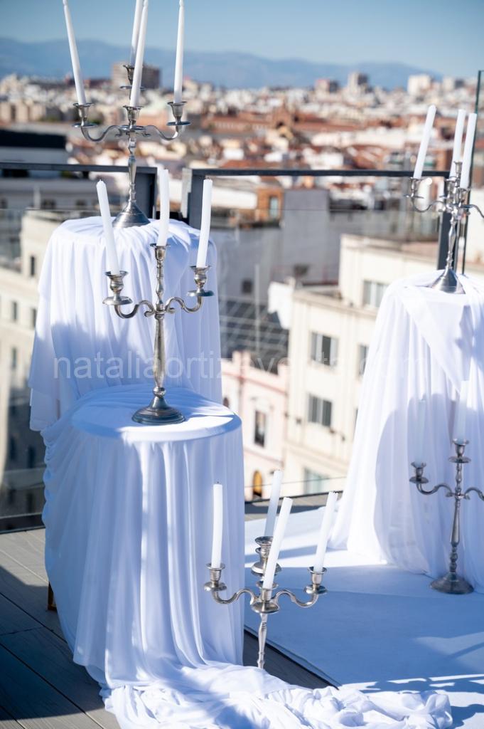 Marriage proposal in Madrid / Photo via Natalia Ortiz Events